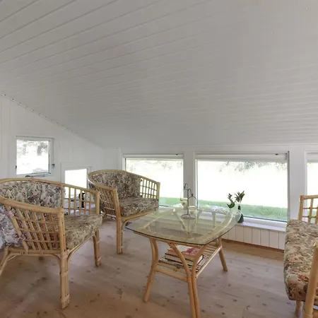 Ferienhaus Eden - 800m From The Sea By Interhome *